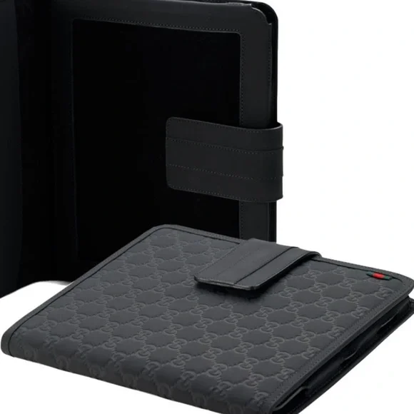NWT Authentic Gucci GG Rubber Ipad 2 Case Unisex - Picture 6 of 7